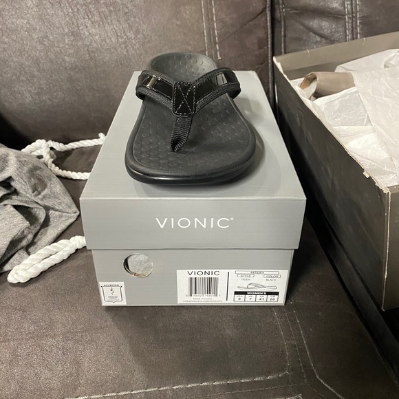 Vionic Tide II flip flop - Picture 2 of 5